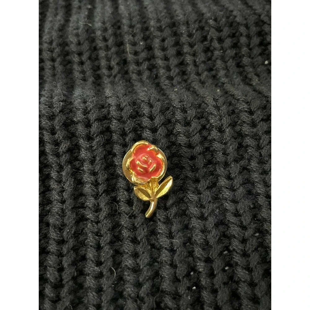 Kitsch & Couture Painted Red Enamel Rose Vintage Tie Tack Pin‎ brooch
